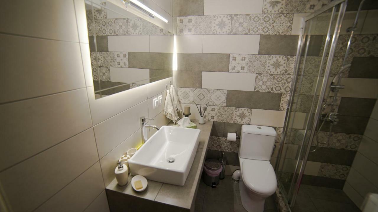 D16-Cosy Downtown Apartment Athens Exterior photo